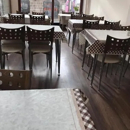 Hotel Sema 2*